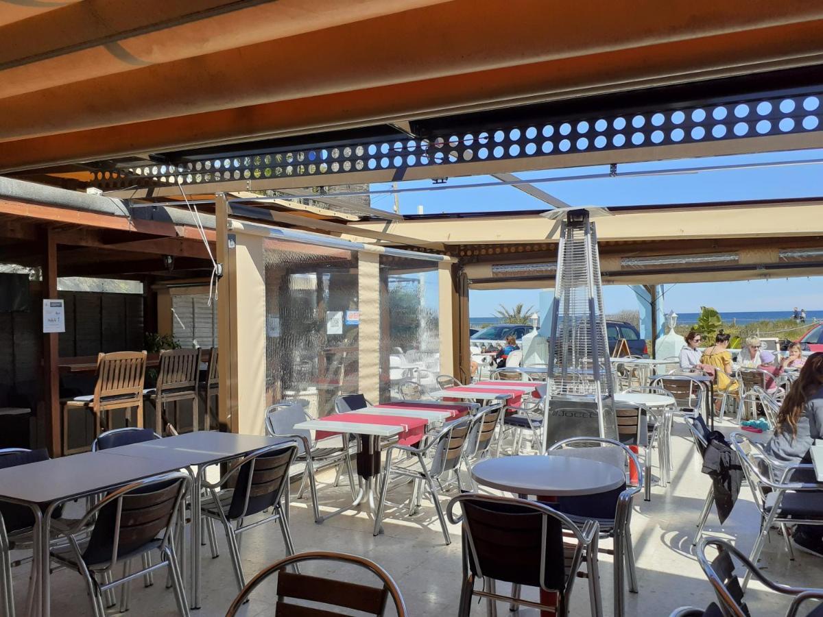 دينايا Hostal Oasis المظهر الخارجي الصورة